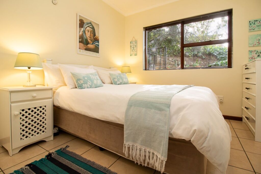 One Bedroom Apartment